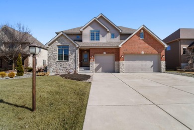 (private lake, pond, creek) Home For Sale in Munster Indiana