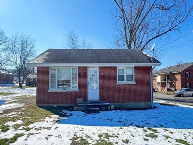 Campbellville City Lake Home For Sale in Campbellsville Kentucky