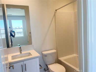 Brand new home within 15 minutes to the beach! This 2-level - photo 12