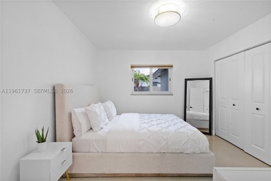 Embrace the epitome of luxury in this expansive 6-bedroom - photo 23