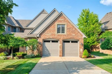 Lake Condo Sale Pending in South Lyon, Michigan