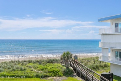 Enjoy coastal living and endless ocean breezes in this - photo 33