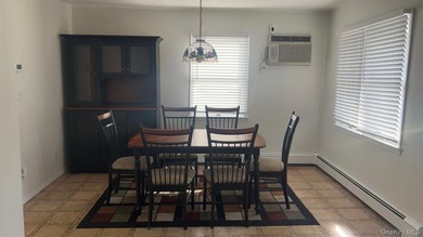 LEGAL EXPANDED RANCH WITH AN ASSESSORY APARTMENT WITH PRIVATE - photo 4