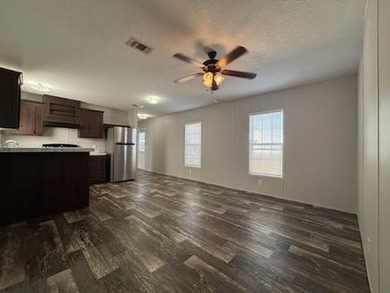 Enjoy life in a tranquil setting at Silver Lake, an exceptional - photo 3