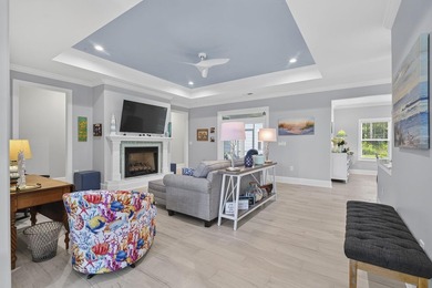 Welcome to 161 Henry Middleton Boulevard, where Lowcountry charm - photo 4