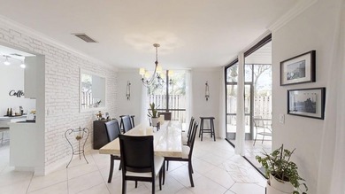 Spacious 2-bedroom, 2.5-bath corner unit located in a desirable - photo 6
