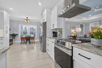 Welcome to 161 Henry Middleton Boulevard, where Lowcountry charm - photo 7