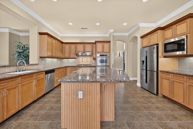 Offered for the first time by its original owner, this custom - photo 12