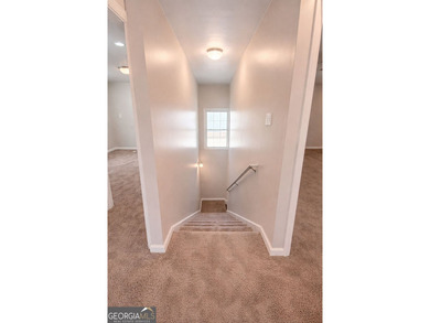 Welcome to 601 Mountain Harbor in Stone Mountain, where space - photo 14