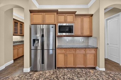 Offered for the first time by its original owner, this custom - photo 16