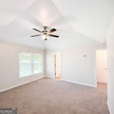 Welcome to 601 Mountain Harbor in Stone Mountain, where space - photo 16