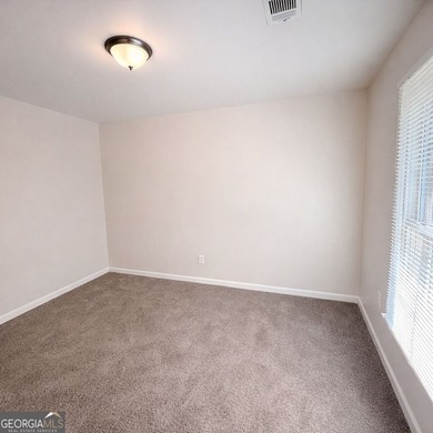 Welcome to 601 Mountain Harbor in Stone Mountain, where space - photo 20