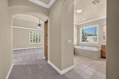 Offered for the first time by its original owner, this custom - photo 23