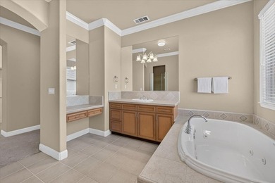 Offered for the first time by its original owner, this custom - photo 26