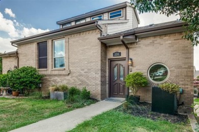 Lake Townhome/Townhouse For Sale in Rockwall, Texas