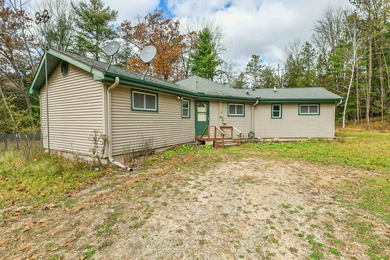 Lake Home For Sale in Suring, Wisconsin