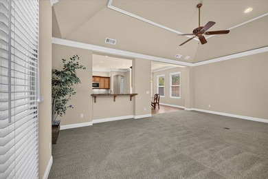 Offered for the first time by its original owner, this custom - photo 36