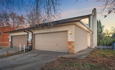 Mitchell Lake Townhome/Townhouse Sale Pending in Eden Prairie Minnesota
