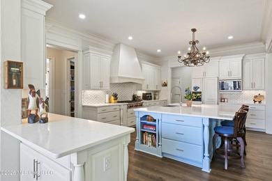 Straight out of a magazine! This beautiful executive estate in - photo 12