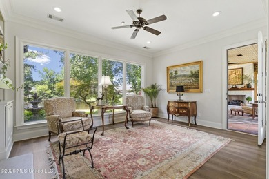 Straight out of a magazine! This beautiful executive estate in - photo 20