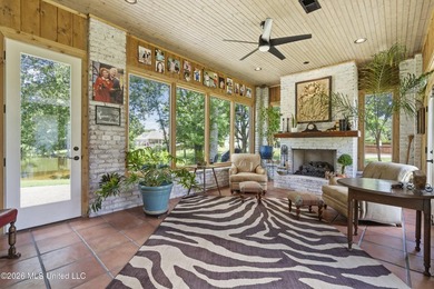 Straight out of a magazine! This beautiful executive estate in - photo 22
