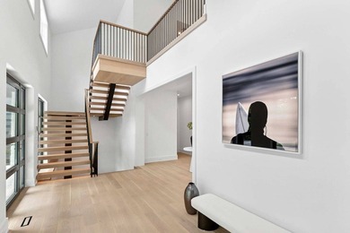 Ready for immediate occupancy and fully furnished. Stunning new - photo 5