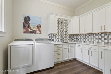 Straight out of a magazine! This beautiful executive estate in - photo 31