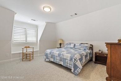 Straight out of a magazine! This beautiful executive estate in - photo 34