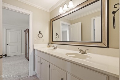 Straight out of a magazine! This beautiful executive estate in - photo 36