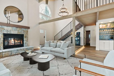 Experience elevated living in Black Butte Ranch with this - photo 6