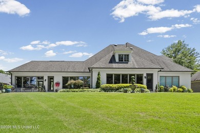Straight out of a magazine! This beautiful executive estate in - photo 41