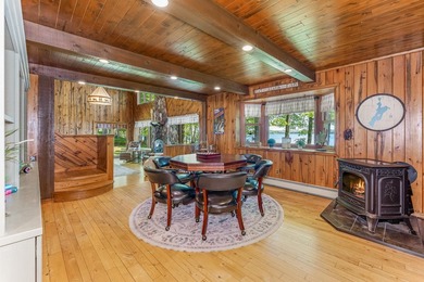 Set on sought-after Squirrel Lake, this inviting year-round 3 BD - photo 8
