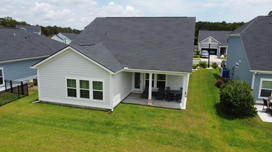 This 3 bedroom plus flex room, 2 bath home is located in - photo 6