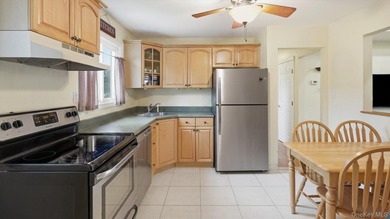Welcome to 45 Margaret Road, a beautifully maintained move-in - photo 8