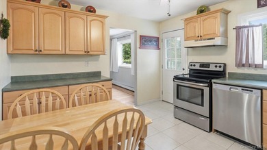 Welcome to 45 Margaret Road, a beautifully maintained move-in - photo 9