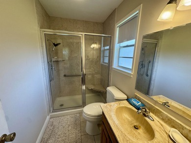 816 Funderburk Ave, located in Broadmoor Subdivision, sits on a