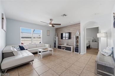 Welcome to SWFL Blue Haven-your private slice of paradise in the - photo 5