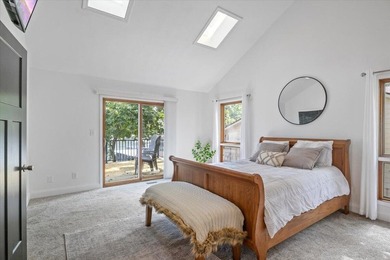 You'll fall in love with this beautifully remodeled, furnished - photo 16
