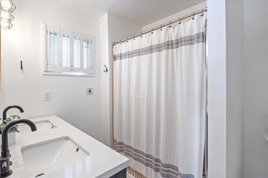 You'll fall in love with this beautifully remodeled, furnished - photo 17