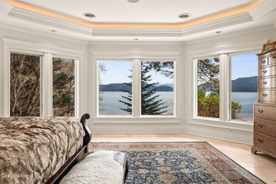 Experience refined lakefront living at this exceptional estate - photo 33