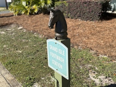 THE PERFECT BEACH CONDO, PRICE IMPROVEMENT! Located in the heart - photo 48