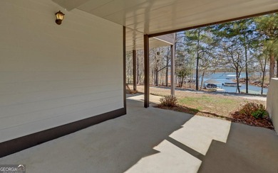 Beautiful waterfront living on Lake Hartwell in the heart of - photo 52
