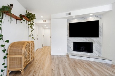 Tucked in one of San Diego's most coveted coastal neighborhoods - photo 8