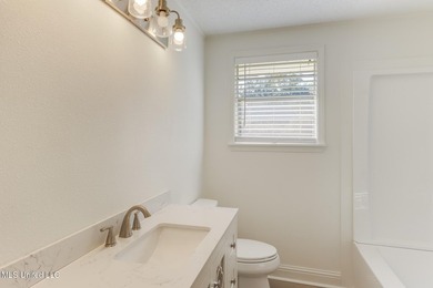 Super Clean, Move-In Ready Brick Home in Award-Winning Long - photo 13