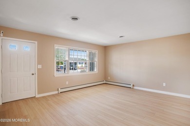 This charming 2-bedroom, 1-bathroom home with newly installed - photo 7