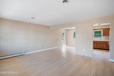 This charming 2-bedroom, 1-bathroom home with newly installed - photo 8