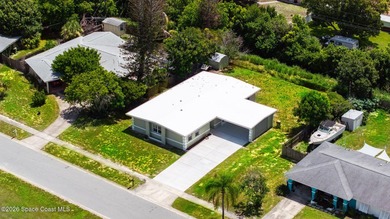 Spacious, versatile home 15 mins from the beach! This property - photo 33