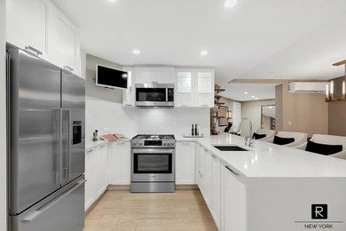 9AQ is a stunning brand new 3-bedroom and 3-bathroom - photo 4