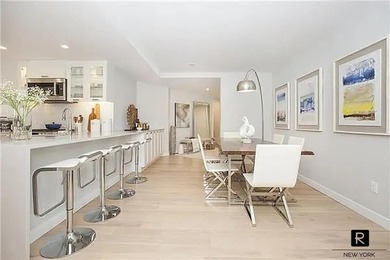 9AQ is a stunning brand new 3-bedroom and 3-bathroom - photo 8