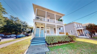 Elizabeth River Condo For Sale in Norfolk Virginia